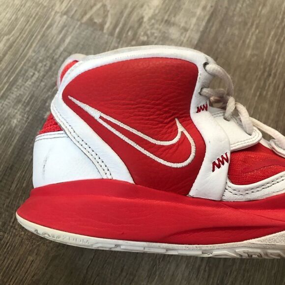 Nike Kyrie Infinity TB University Red Athletic Basketball Shoes Sneakers Size 8 - Picture 7 of 11